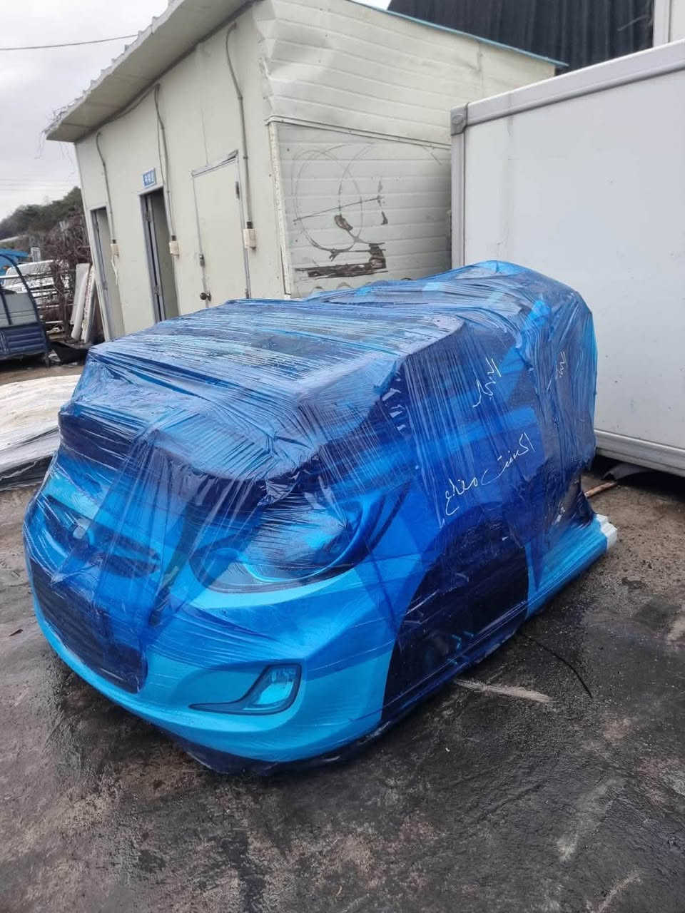 يوجد جميع قطع غيار اكسنت مضلع 
شركة ماهر الحجار 
يوجد توصيل لجميع محافظات العراق 🚚 
للتواصل: ***********….. ‭***********‬
