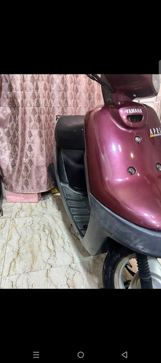السلامو عليكم دراجه بطه حاويه للبيع موديل ٢٠٠٠السعر 650 وهذا رقمي ***********
