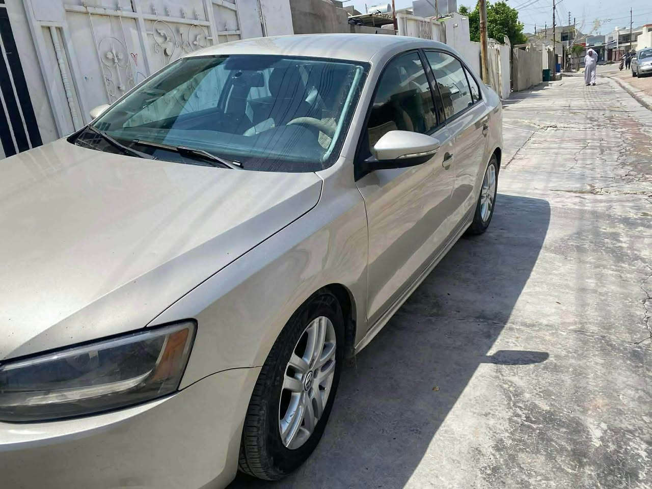 للبيع جيتا وارد خليجي موديل 2015 محرك 2000تنفس طبيعي سياره بي جم قطعة صبخ احسبه حزام رقم اربيل دولي سنويه لحد 2027 وعليه 7 أوراق غرامه ترجع بعد معامله سعر 75بي مجال***********
مكان سياره كركوك شوراو
