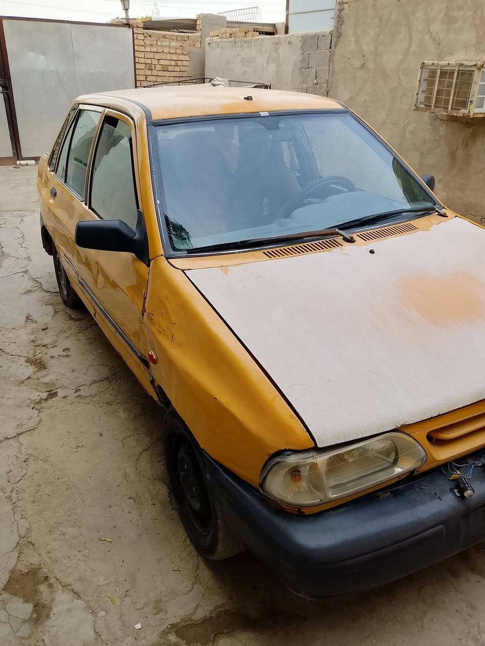 السلام عليكم سايبا للبيع موديل 12 رقم واسط مكفوله كير ومكينه سنويه لل 28يلا تنتهي امصفره خط وبحث ماعليها ربع تحويل ثاني يوم  السعر 20وبيها مجال  للستفسار اتصال على الرقم ***********
