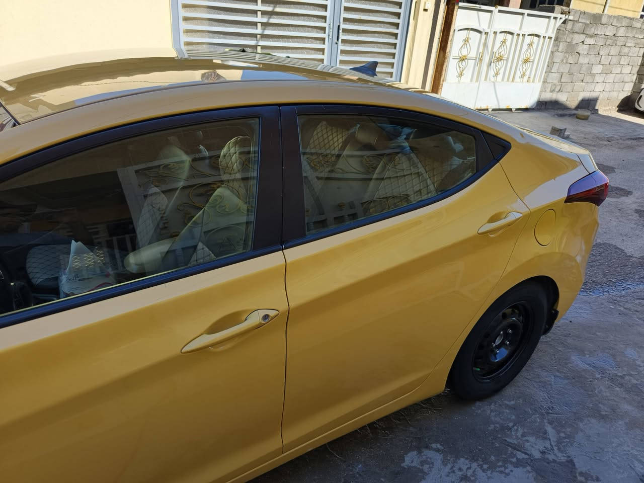 النتراه موديل 14 حادثه الجاملوغ الأيسر سيارة اليبل واحد مكاني بغداد شرطه الخامسه سعر 98 ***********
