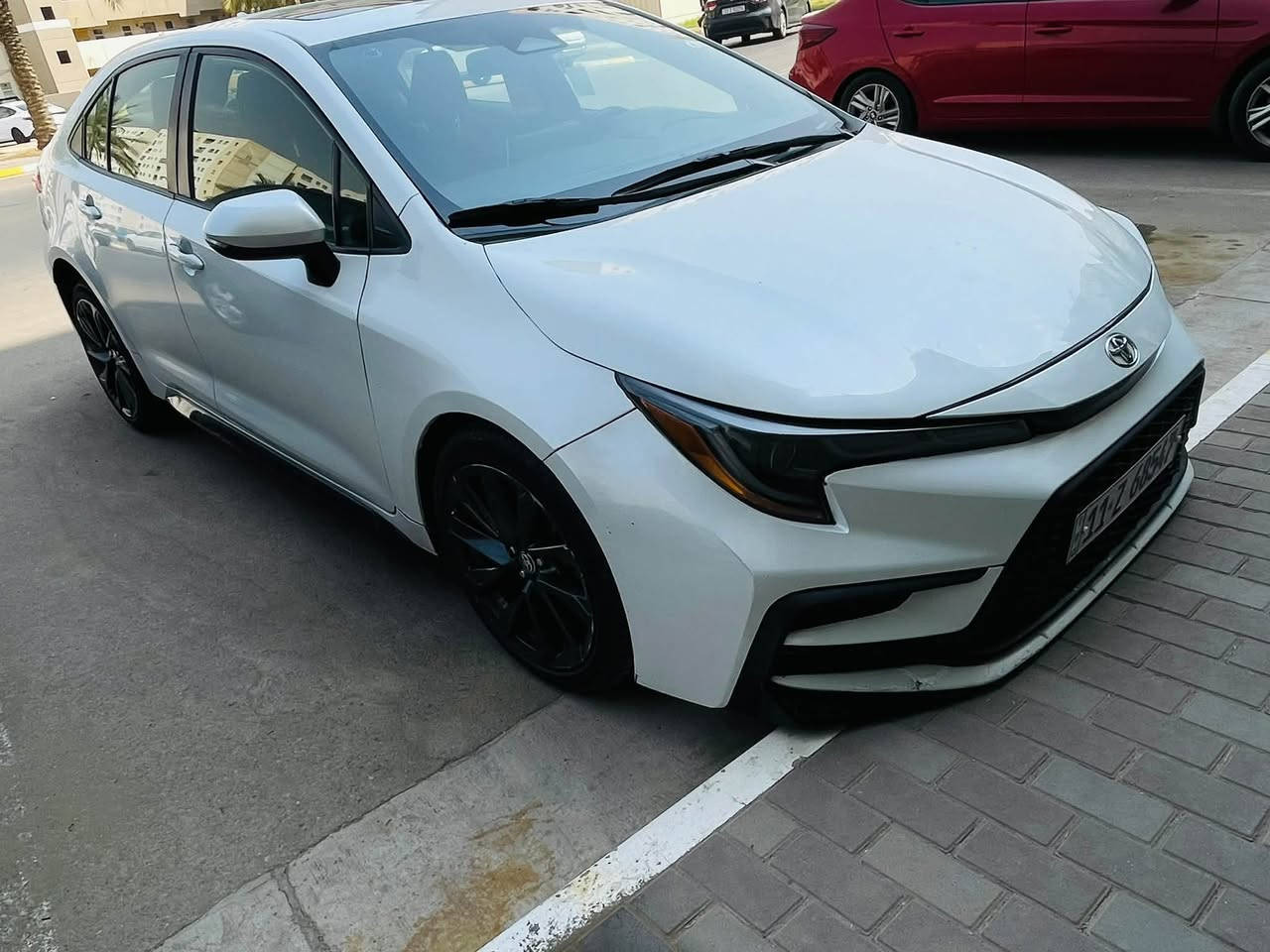 السلام عليكم 
كورلا XSE  موديل 2023 لون ابيض صدفي وارد امريكي للبيع حادثها 3 قطع رقمها بغداد هزة وسنوية جدد ممشاها 16 الف من امريكا ماشية الف السيارة كلش حلوه احلى من الصور تحويل مباشر 
مواصفاتها 
فتحه بصمه هاند بريك بصمه اوتو هولد اوتو ستوب شاشه كار بلاي حساس خلفي رادار امامي تحديد مسار رادار جانبي 
كشنات حضن وهواي مواصفات 
السعر 140 وبيها مجال  
للاستفسار *********** 
مكانها العامرية شارع المنظمة

