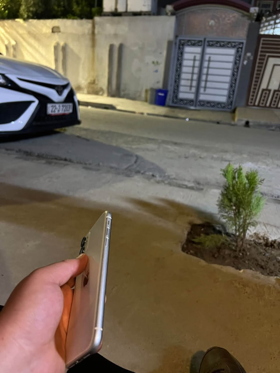 ايفون ١١عادي جهاز نضيف حيل مال بيت ما يعبر هوا بطاريه ٧٥ ما يصرف شحن السعر ٢٧٥ بي مجال الشراي يتصل ***********
