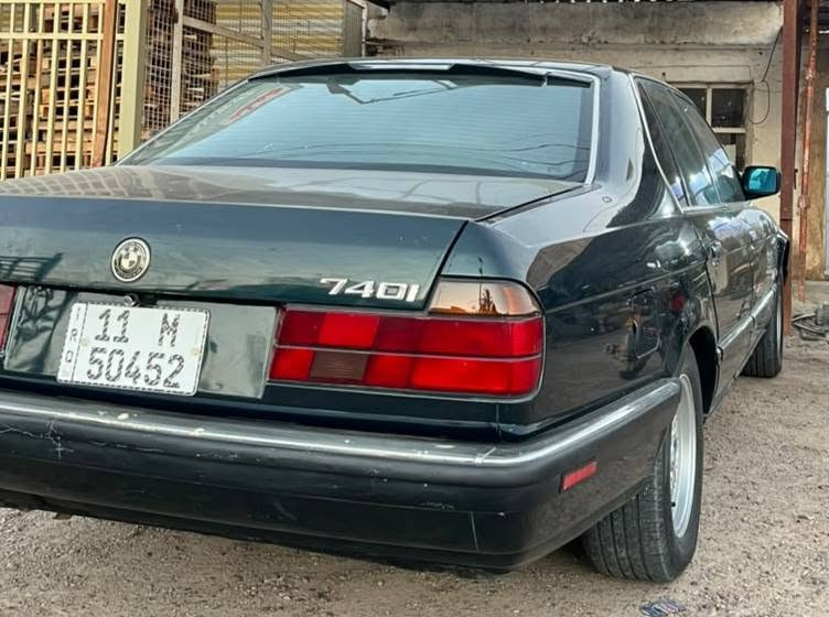 بي ام 740🦅موديل 94 رقم بغداد لون زيتوني سياره نضيفه مالجناي بالحقيقه احلى من الصوره تبريد شغال تخم تاير دبل جكمجه دبل إرباك كشنات كهربائي فتحه سقف سنتر لوك غرفه جلد لايت زنون گير اوتو تمساح سياره صاروخ مكانها أبو غريب خان ضاري السعر 73وبيها شوي مجال ***********
