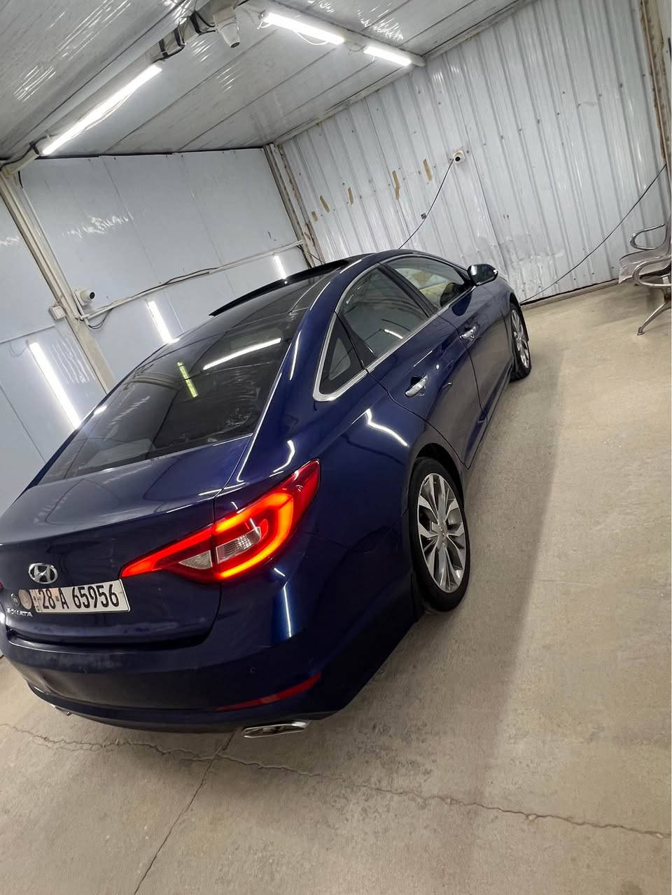 SONATA 2016 VIP
خليجي فول مواصفات 
لون بيجي الدواخل
رقم النجف الدولي 
سنوية جديده شرط التحويل والغرامة 

محرك 2400 دوش 
سقف بانروما 
بصمة ابواب وتشغيل 
بردات خلفيه شركة 
برده خلفية كهربائية
دبل أكزوز 
5 ويل كب كروم 
3 أنظمة قيادة 
أوتو هولد 
منظومة زينون ولايت LED
لايت ذكي متحرك مع الاستدارة 
شاشة كبيرة
شاشة تبريد
تدفئة تبريد 
تحكم كهرباء الكشانة الامامية 
تبريد قطعتين 
كشانة جلد لونين ماروني واسود 
فايبر بالدشبول والبوب 
مري شفط كهربائي مع القفل 
اشاير بالمري 
صندوق ذكي فتح عند الاقتراب  
حساسات امامية خليفية 
حساس نقطة عمياء 
منافذ UBS وشحن 

للأستفسار خاص 
او على الرقم  *********** النجف, العراق

