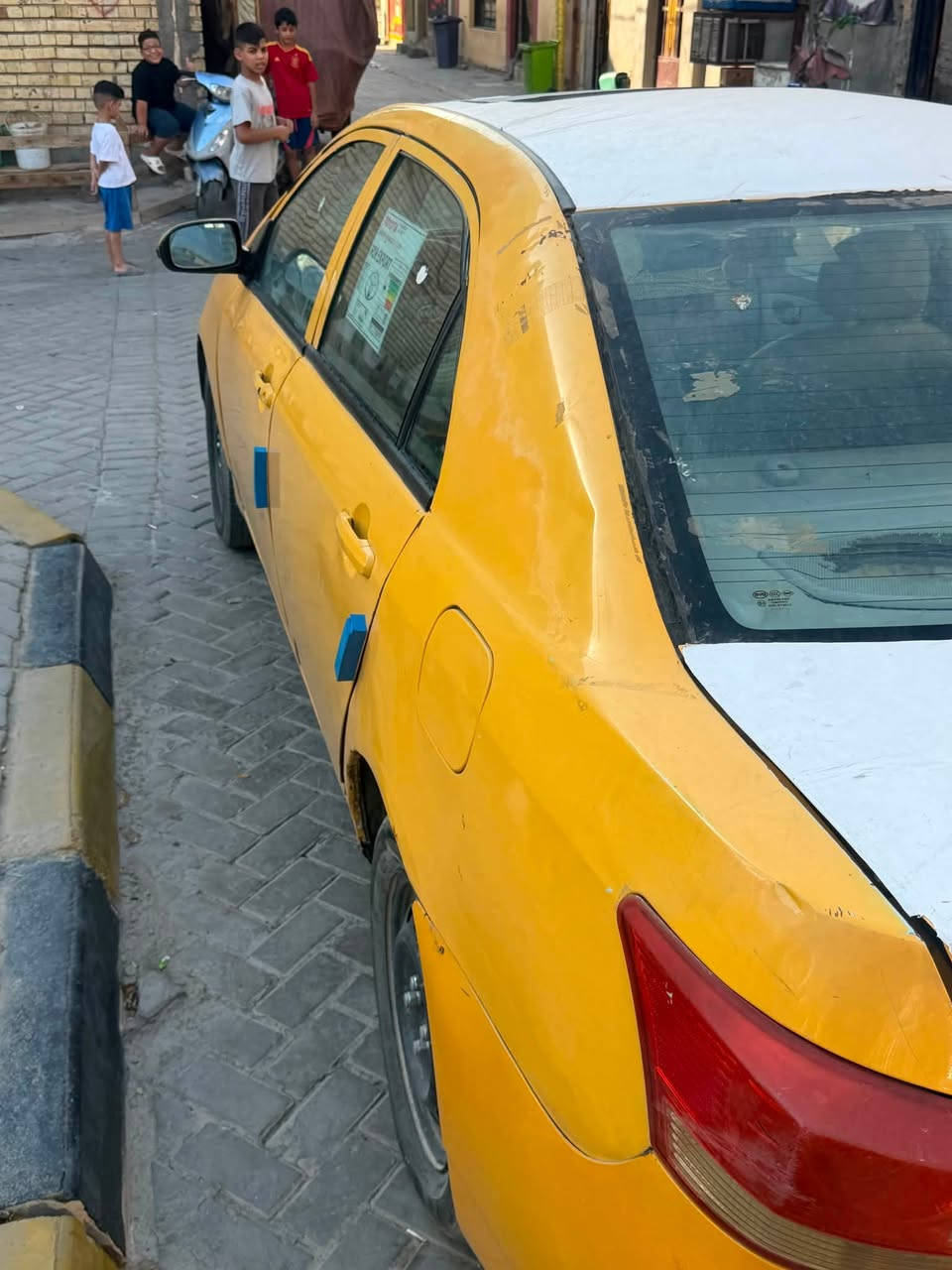 بي وادي ميديل ٢٠١٣ اوديه ٢٣ تحويل ثاني يوم ابيع كل موجود ما ادري شكد عليهه غرمات ابيع صافي سياره جاهز من كل نواحي وين ما يعجبك اطلع بيهه ترايك بصر مكان سياره بغداد ***********
