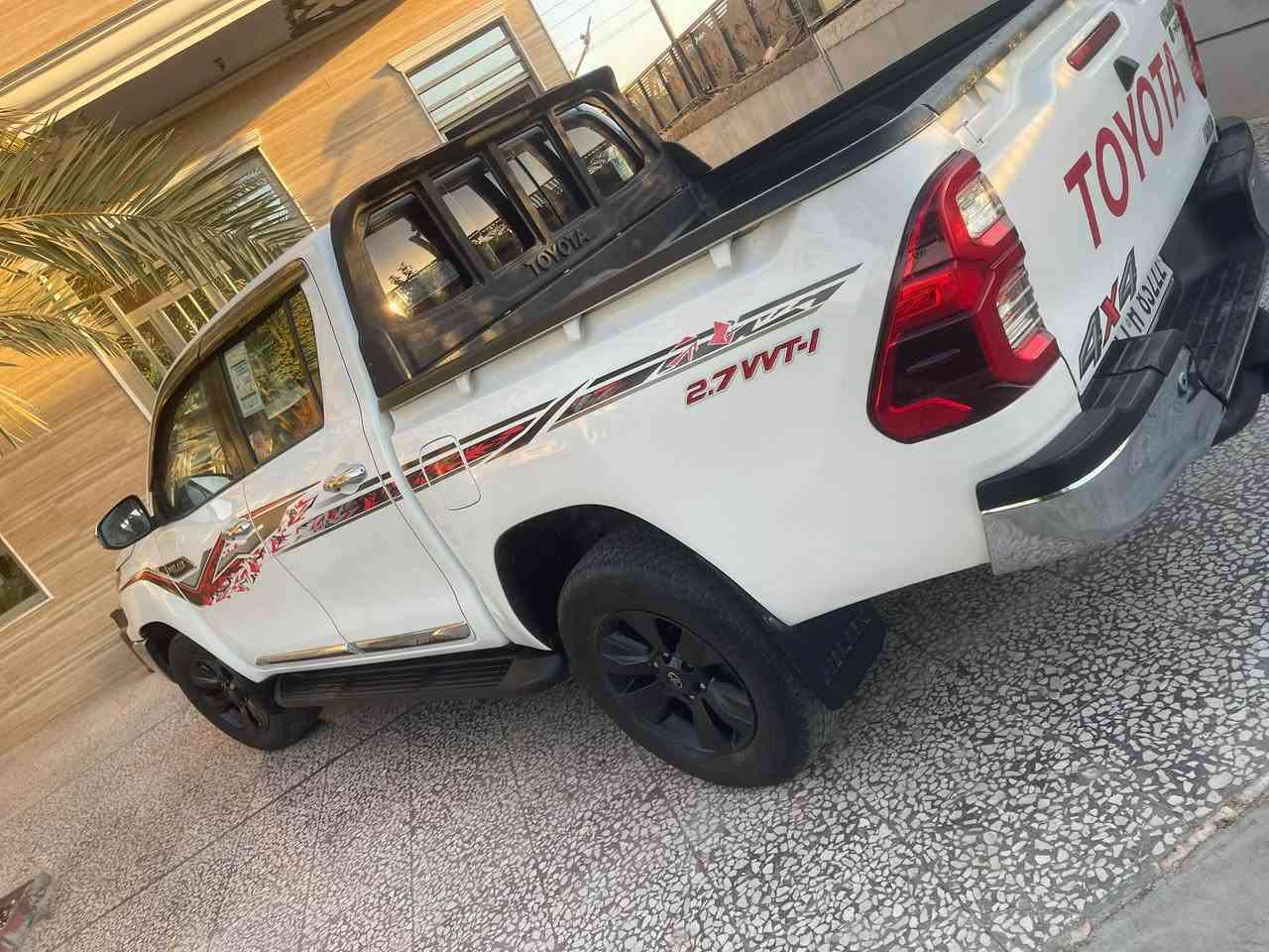 هايلوكس ساز • بدون صبغ • ٢٠١٨