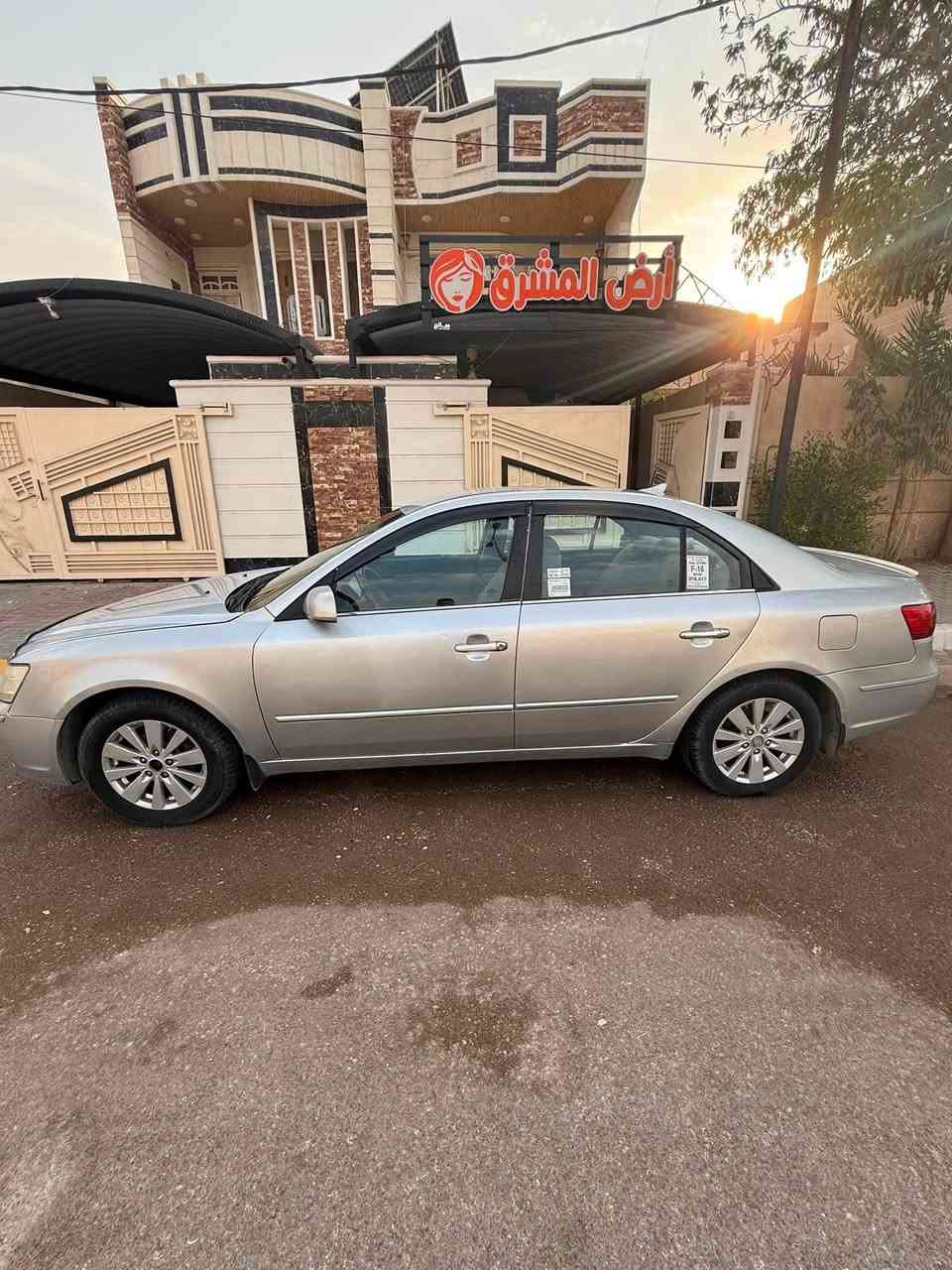 السلام عليكم سوناتا 2010 امريكي  محرك 2400 رقم بغداد باسمي 4 قطع صبغ موضح بسونار سعر 98 وبيها مجال 
مكان ديالى بعقوبه 
***********
