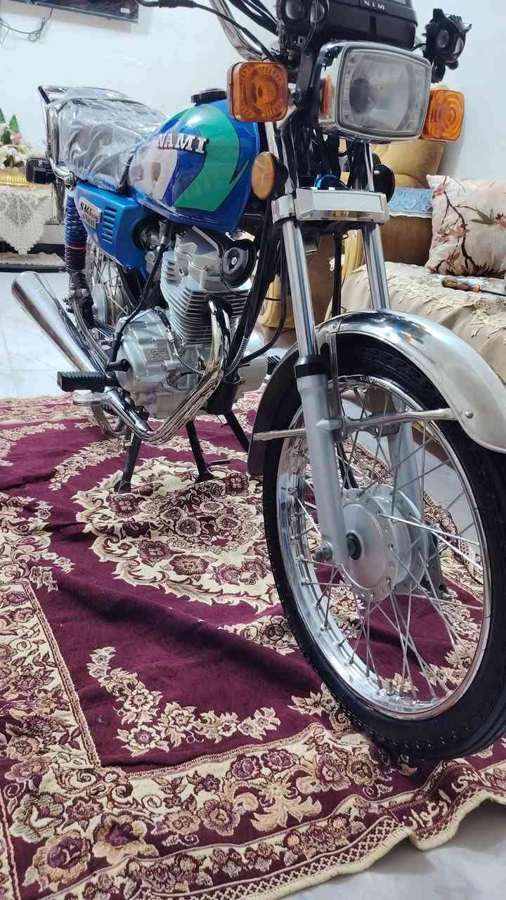 السلام عليكم دراجه البيع  موديل 26 اخت الجديده ع أيدي
أوراق سكنر سعرها 750 وبيها مجال رقمي ***********
