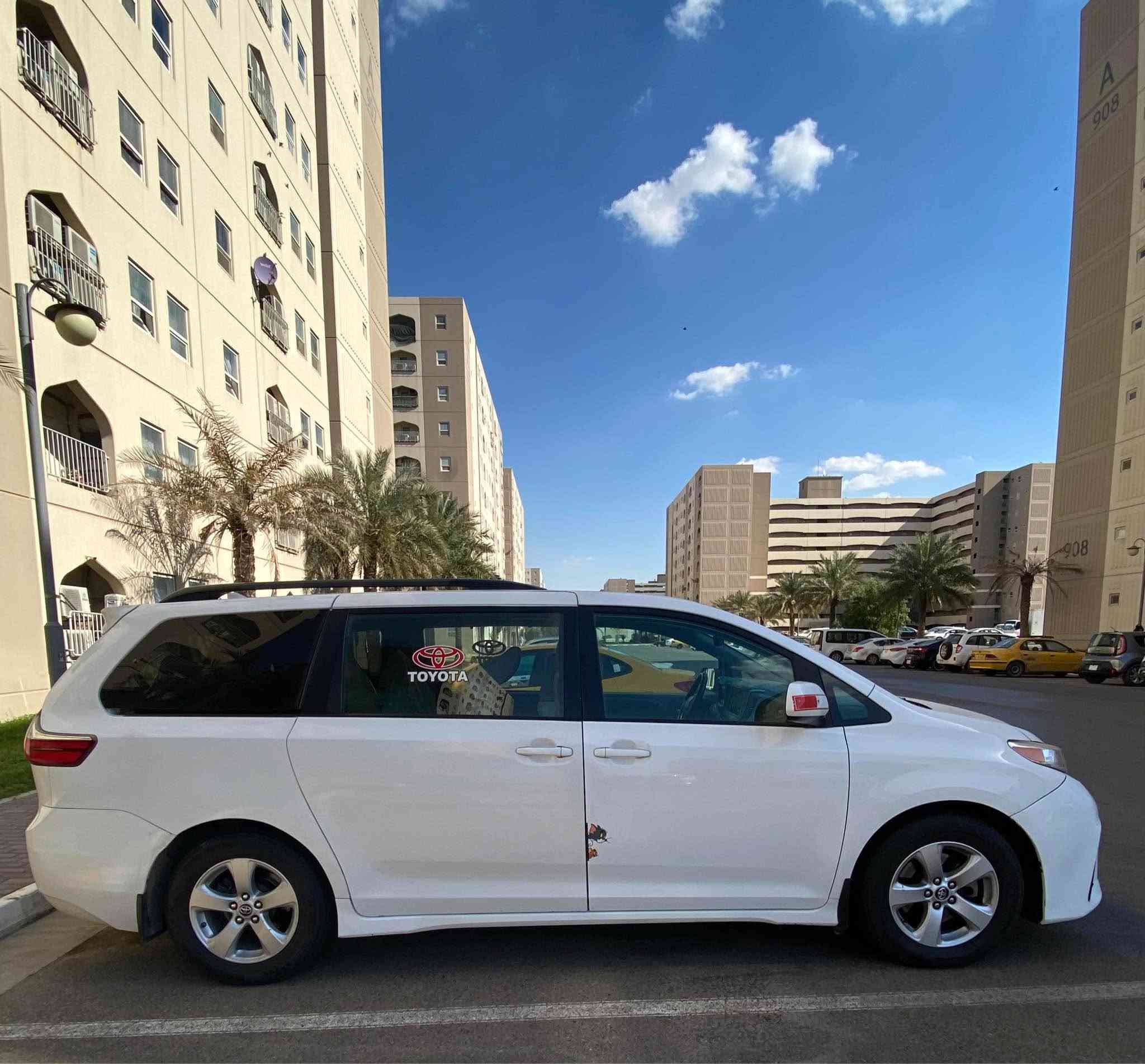 سيينا • باب سلايد • مشية ٣٦٠٠٠٠
