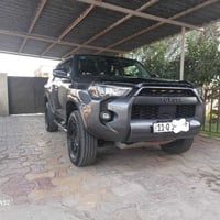 فورنر ٢٠٢٢ فول مواصفاتSR5 ما عدى فور ويل ماشية ٧٥ الف ميل السيارة حادث...