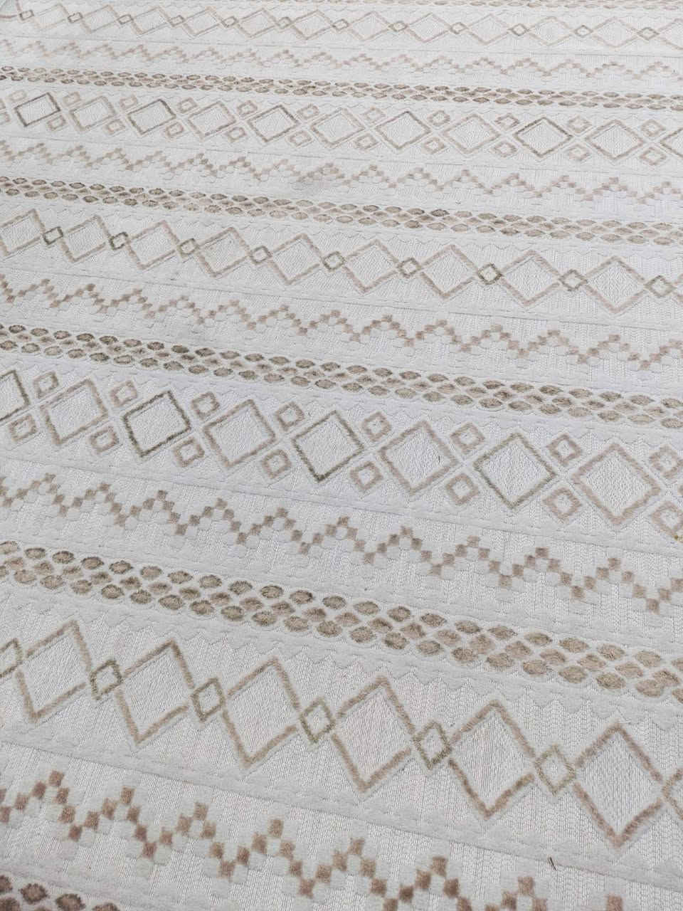بوهيمي • مستخدم قليل • ٤×٧م