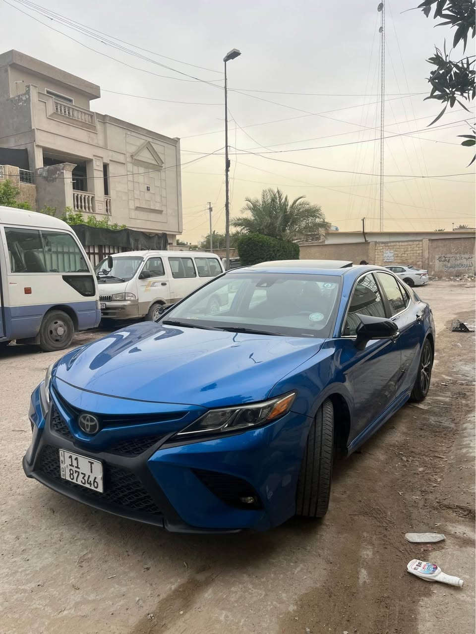 السلام عليكم

كامري ٢٠١٩ se+

فتحه سقف

بصمه تشغيل

رادارت جانبيه واماميه خلفيه

كشنات جلد وكهرباء وتدفئه

شاشه كاربلي

وبقيه مواصفات الكامري المعروفه

السياره وارد امريكي حادثها جاملغ خلفي وصندوك بدون ايرباك

بجم كبس 

ماشيه ٩٠ الف مايل

مكانها شارع فلسطين 

***********

رايدها ب١٥٥ ورقه وبيها مجال شي بسيط بغداد, العراق
