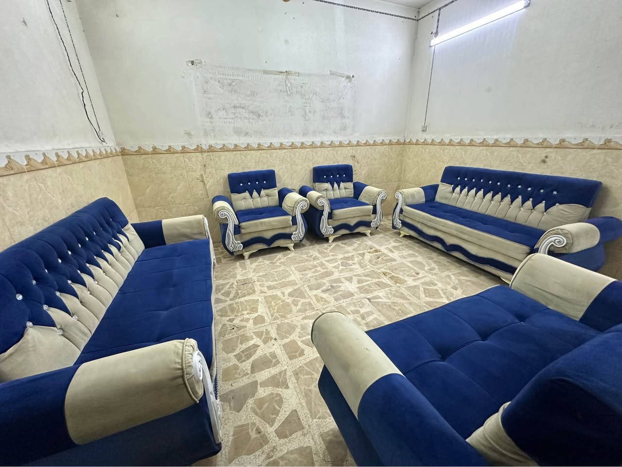 كنب ١٠نفرات • نظيف • النجف