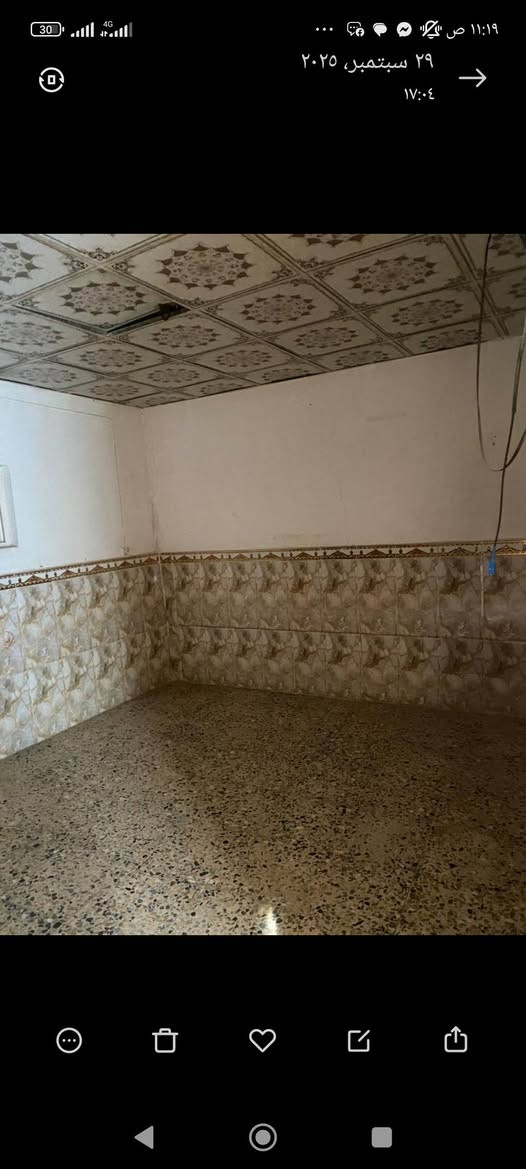 دار للايجار 

المساحه 120متر طابقين 

الموقع شارع 60 مقابل ادم مول يبعد عن الشارع 100متر 

سعر الايجار 350الف مع الماء والكهرباء على صاحب البيت وبدون دلالية 

ملاحظه /مطلوب عائله صغيره
  
للاستفسار الاتصال او واتساب  ***********
