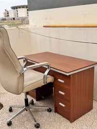 كرسي • مكتبة • توصيل داخل الموصل