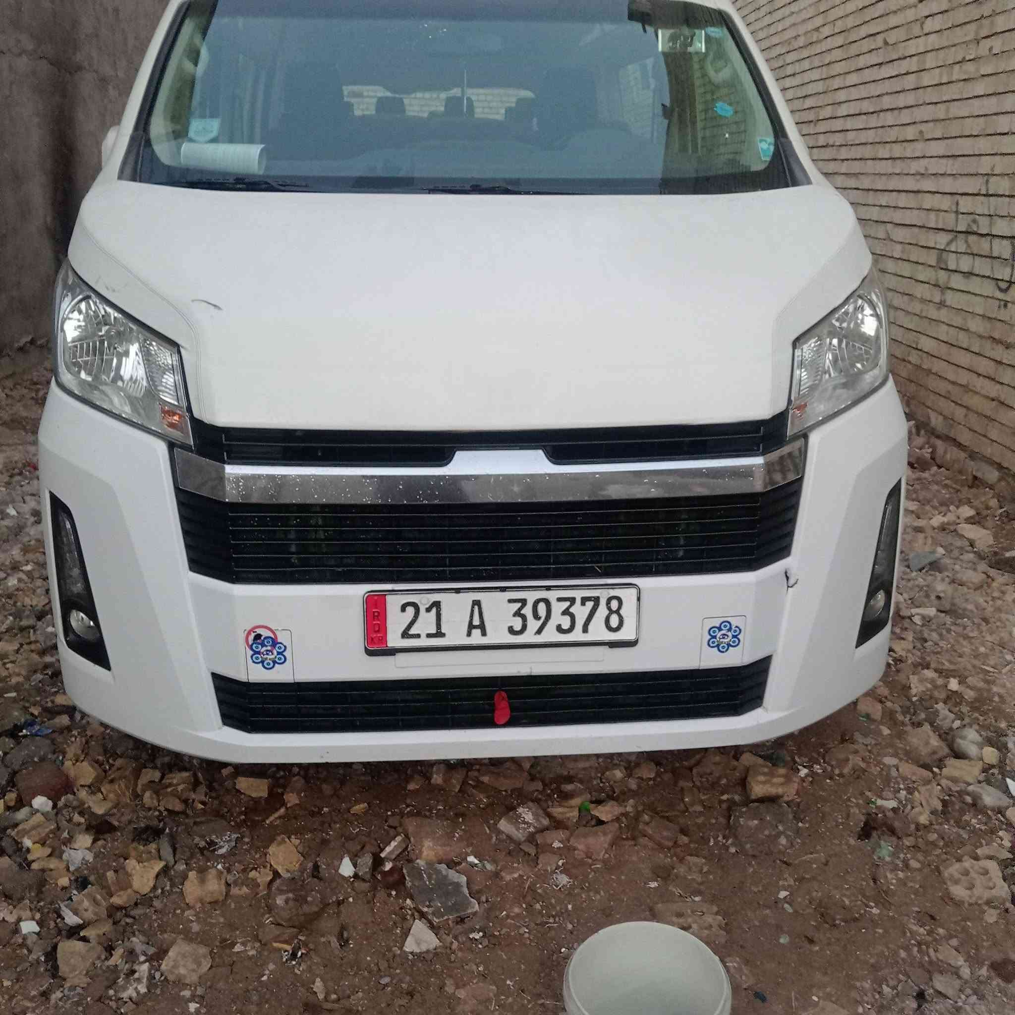 بغداد بلديات سعر 3و75 أصدار سنويا جديدة مصفرة غرامات بغداد وشمال 

هايسة موديل 23رقم شمالي بيهة طختين كلش بسيطات فول مواصفات أوتو كشنات مراوح طخم تاير جاهزة العنوان ***********
