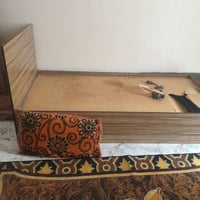 غرفه اخشاب • سرير • للبيع