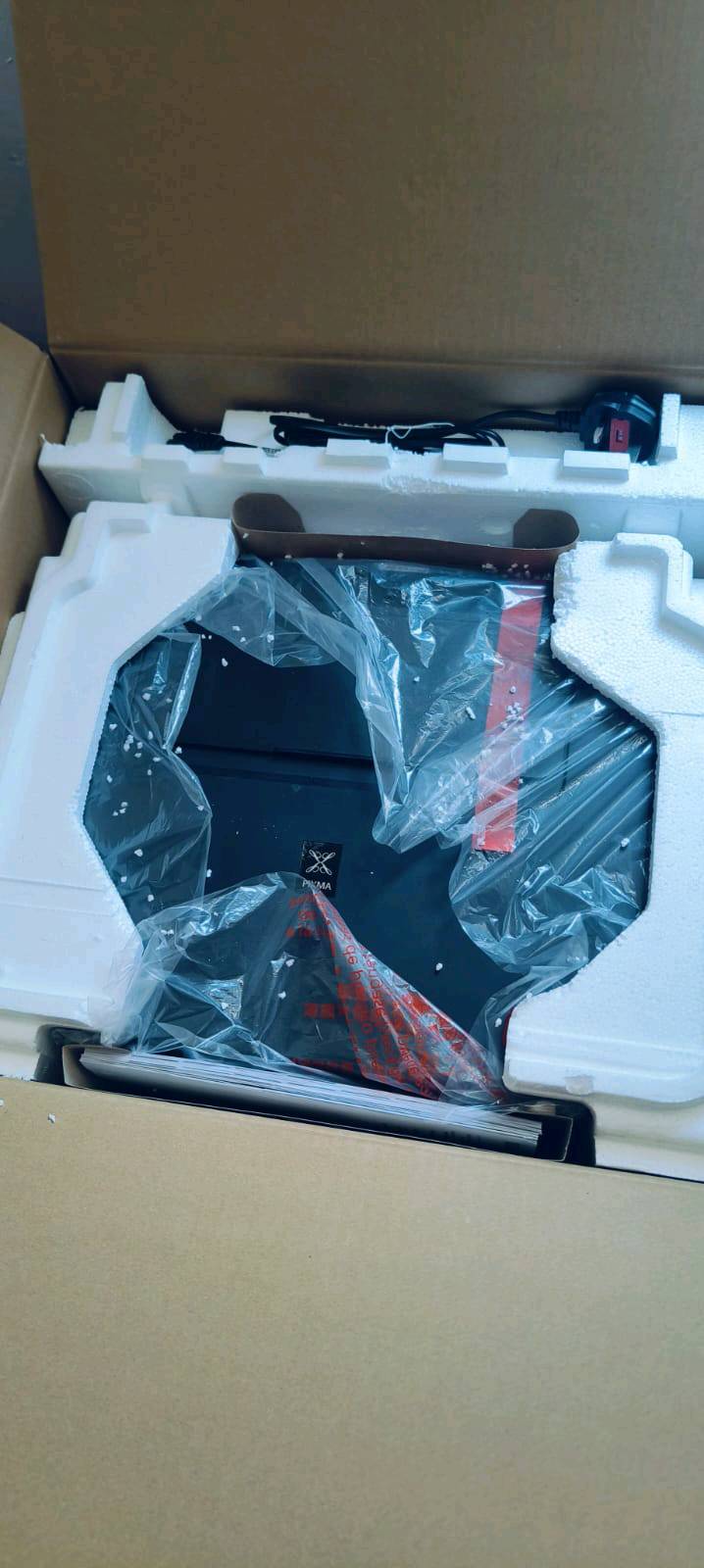 جهاز طابعه 
متعددة الطباعة 
استنساخ عادي وملون 
سحب صور او طباعة صور 
وباقي التافصيل بالفيديو 
السعر 150 وبيه مجال قليل 
العنوان كربلاء 
رقم الهاتف ***********