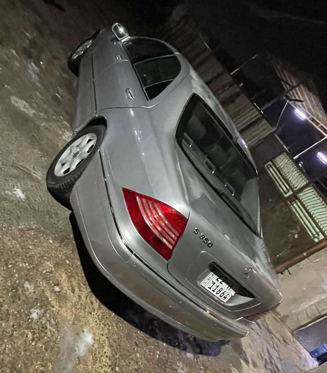 مارسيدس غواصه البيع موديل 2003 بسمي رقم الهاتف ***********
