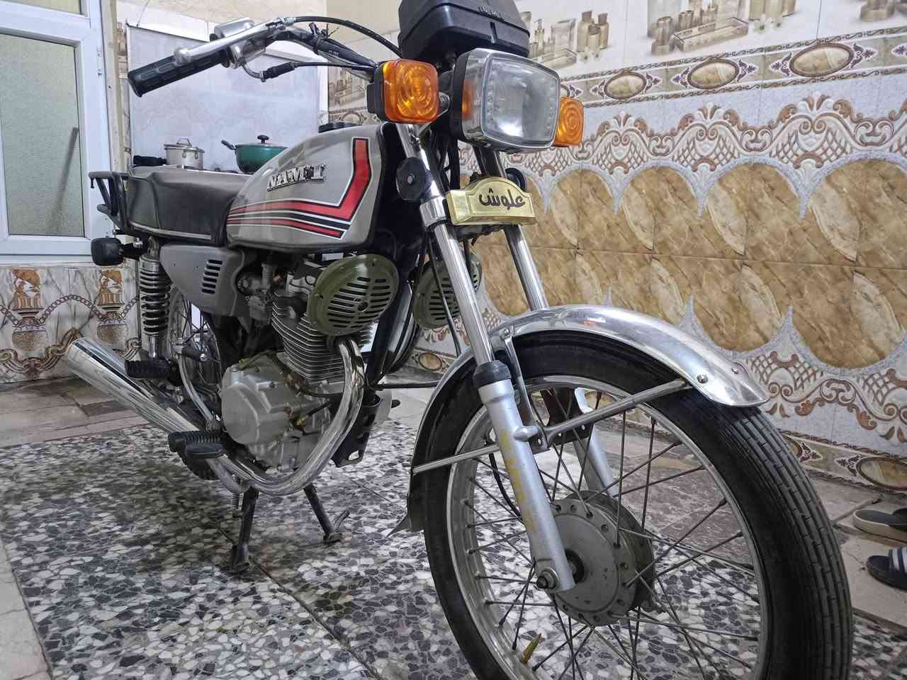 للبيع تعمير 26 شاصي 15 اوراق اصولي المكان نجف السعر 900وبيه مجال وياه تانكيه البلادي وردي جديد ***********
