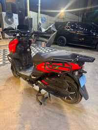 شحن • ٦ بطاريات • ٤ سرعات