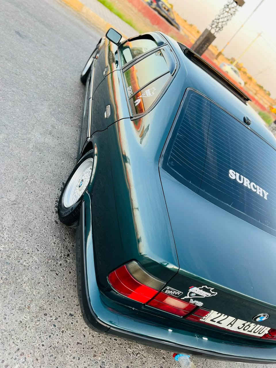 للبيع BMW 525i
حجم 525i اصل
 موديل 92
 محرك مسكر فانوس
 كير اوتماتيك
كير ومحرك شرط
رقم اربيل تحويل مباشر
 بجم عريض 
 تخم تاير جديد
 حداديه جديده 
فتحه سلايت
 تبريد شغال
سنترلك تقفيل
غرفه جديده 
بطاين 4 جديد
 كهربائيات مكفوله كلها شغاله
 كشنات جلد
 السياره مال جناي احلى من الصور
مكان السياره تكريت 
السعر 65 وبيه مجال
للستفسار ***********
