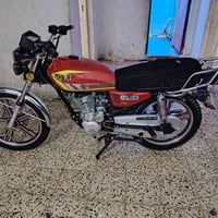 دراجه سونيك للبيع مكينه خمسه قير مكانها بغداد مدينه الصدر اي نقص ما به...