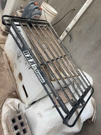 حصيرة سيارات • أصلي كوري • نظافة 100%