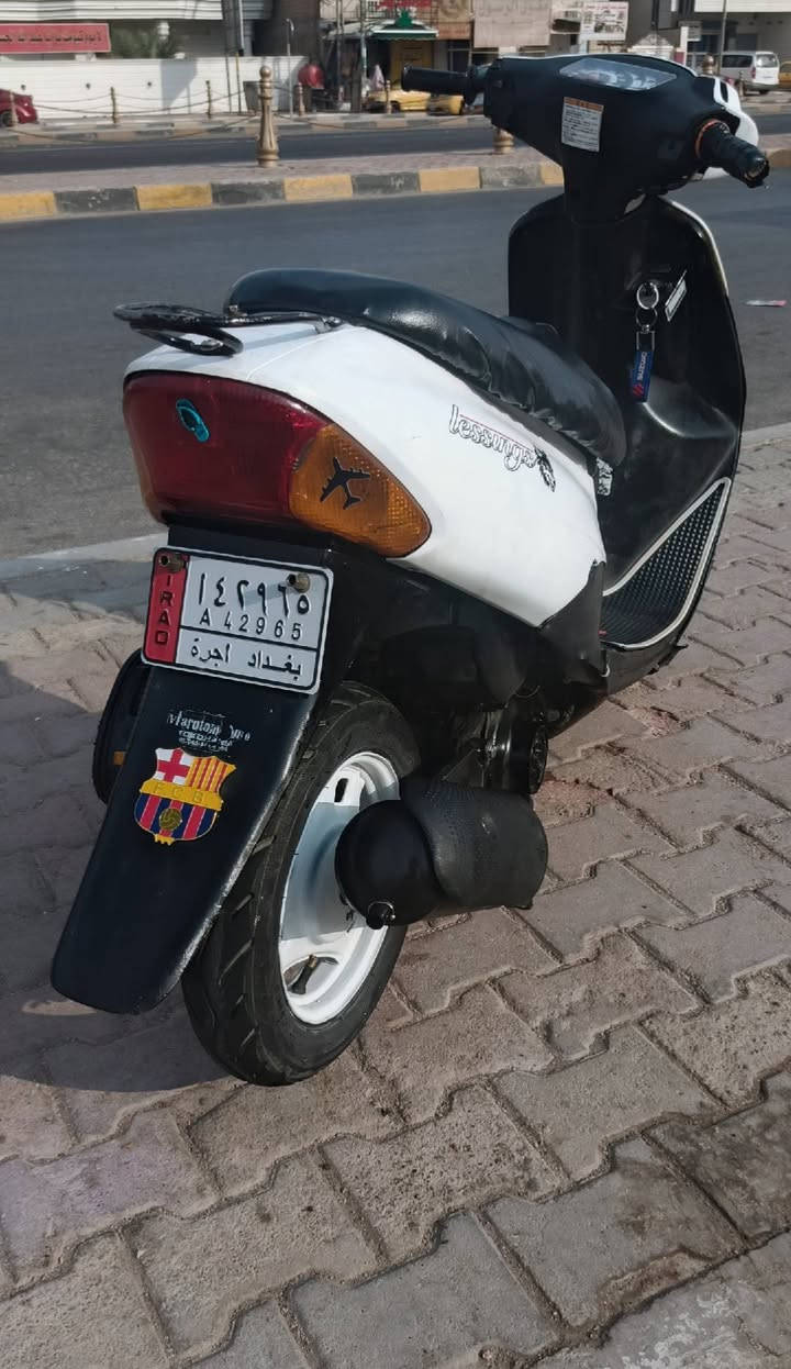 سوزوكي • رياضي • نضيفه