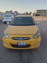 اكسنت ٢٠١٣ • ١٦٠٠ • حادثة خلفية