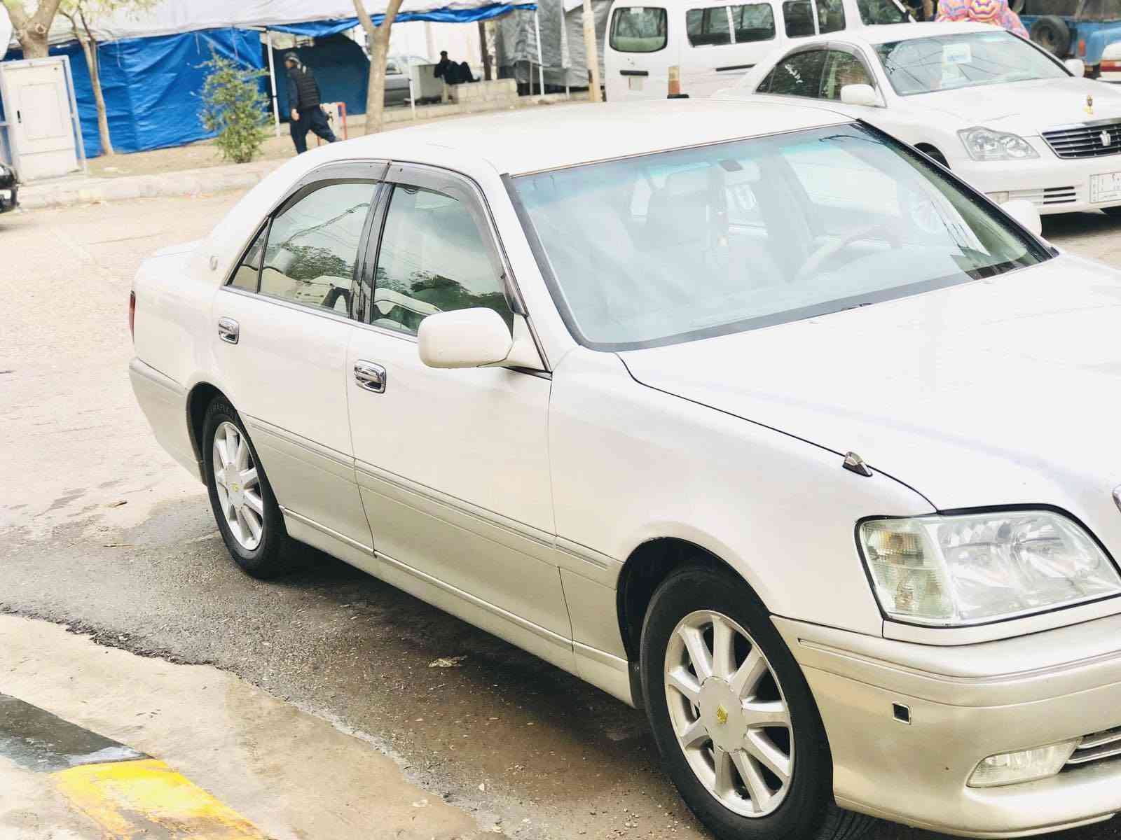 مەلیکەی ساغ 2002 بیلاد کریستاڵ بێ دەعم بێ بۆیاخ سێ دووگمەی پەردە تەشبوول نەجەفی ڕەقم یەک سیارەکە زۆر زۆر جوانترە لەنزیکۆ لەوێنەکان  چوار کوشن کارەبا تەحدیل سورعە جوار تایە لۆک سێرفزم تازە کردووە مەکینەی دیفۆری گەورە ، کۆدی هەیە ، هەموو گیانی ئیشە کات یەک دینار مەسرەفی نیە ماڵی دۆستە لەکەلارم ژمارەم *********** موشتەری بیتوو نەبیت لەخزمەتدام
