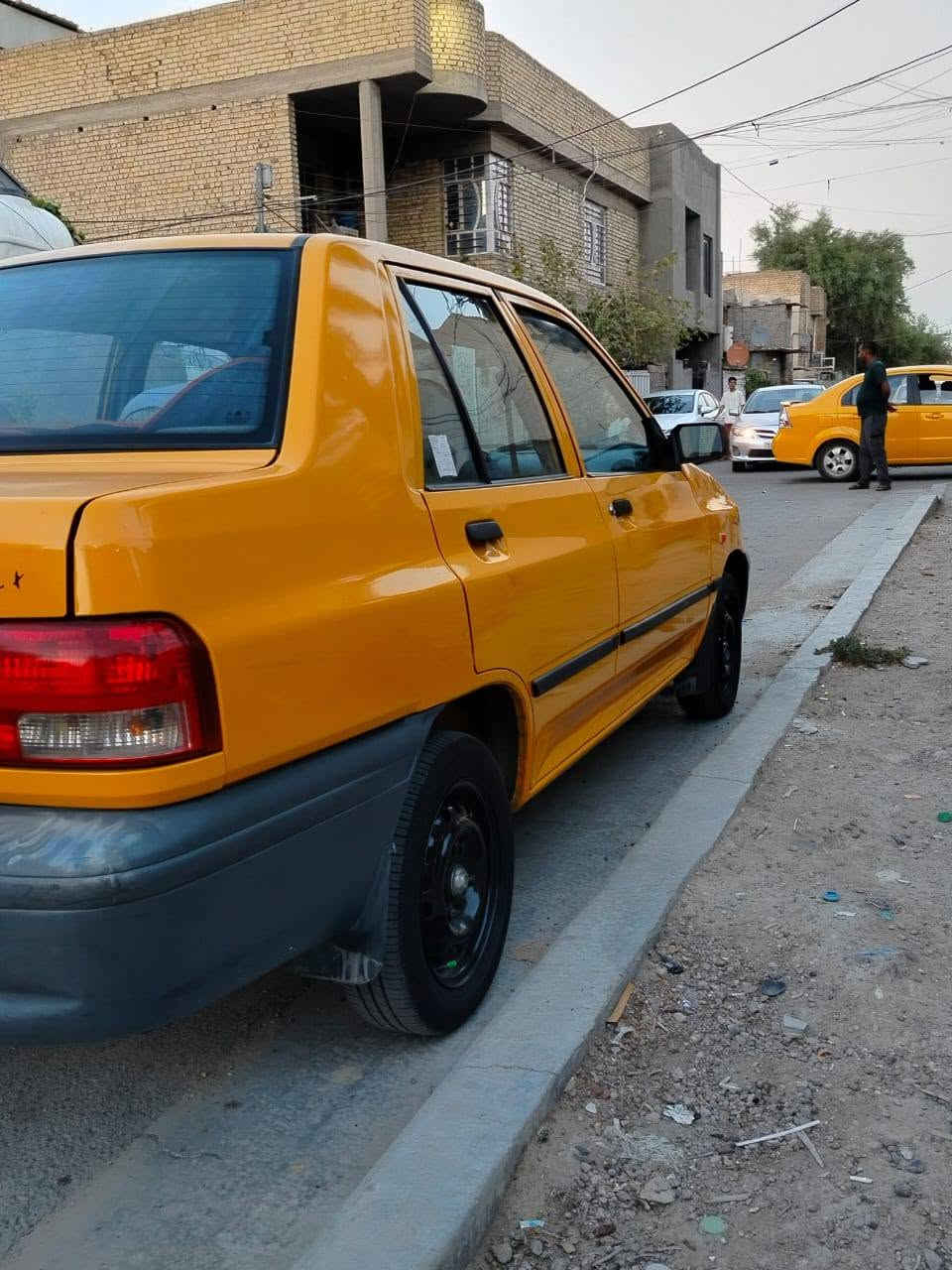 سلام عليكم سايبه ١٨ سياره بدون ضربه ولا صبغ مكفوله شوصي كير مكينه صدر تخم تاير كله مكفوله سياره بلاديه تبريد ثلج مكان بغداد حي الجهاد *********** سعر ٤٤وبيهه مجال سياره رقم بغداد انكليزي بسمي مصفرهه هيه وغرمات
