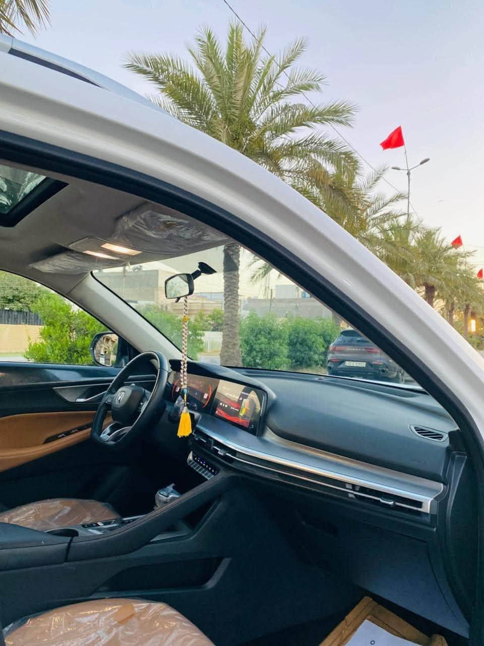 🚗 شانجان CS35 بلس – أعلى فئة | موديل 2025 🚗

✅ تحويل مباشر السيارة بسمي
📍 الموقع: بغداد

أبرز المواصفات:
✨ سقف بانوراما
✨ شاشات لمس
✨ صندوق كهربائي
✨ أزرار تحكم باللمس
✨ رادار + الحفاظ على المسار
✨ مقاعد كهربائية مع التدفئة والتبريد
✨ كشنات جلد لونين مميز
✨ قيادة ذاتية
✨ كاميرات 360°
✨ نظام كاميرات 3D
✨ كاميرات مرايا جانبية بدقة 4K
✨ حساسات 360°
✨ هاند بريك كهربائي (زر)
✨ إنارة LED أمامية وخلفية

أنظمة الأمان:
✔️ نظام التحكم الإلكتروني بالثبات (ESP)
✔️ نظام مانع الانزلاق (TCS)
✔️ نظام منع انغلاق المكابح (ABS)
✔️ التوزيع الإلكتروني لقوة الفرامل (EBD)
✔️ نظام مراقبة ضغط الإطارات (TPMS)
✔️ التحذير عند مغادرة المسار
✔️ مراقبة النقطة العمياء
✔️ التحذير من الاصطدام الأمامي
✔️ نظام المساعدة عند صعود المرتفعات (HAC)
✔️ نظام منع الاصطدام
✔️ وسائد هوائية أمامية وجانبية

💵 السعر: خاص

📞 للاستفسار والحجز:
***********
***********

السيارة نظيفة جدًا وجاهزة، والبيع للأشخاص الجادين فقط.
الشراي يتصل ويدلل، وإن شاء الله ما نقصر وياه.

