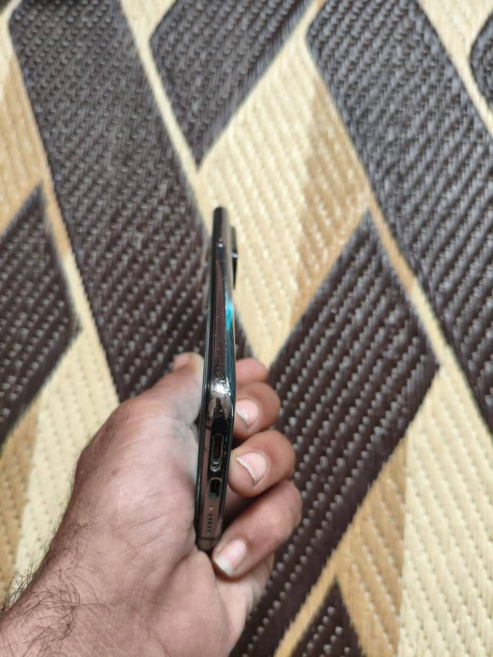 مي 10 تي • ١٢٨ • شغال