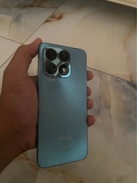 هونر x8a جهاز يخبل ذاكرته ١٢٨ مكاني كميره سعره ١١٠ رقمي ٠٧٨٣٨٤٧٧٩٩١ بغ...