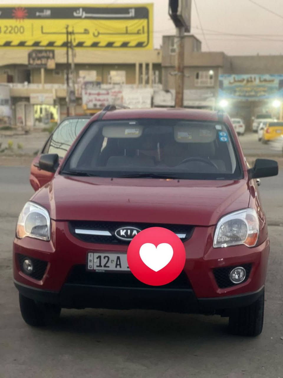 السلام عليكم لبيع كيا سبورتج موديل 2009 وأرد امريكي ٤سلندر كير اوتوماتيك جام كهربائي مثبت سرعة كامرة خلفي تبريد ثلج شاشة كبيرة محرك شرط كير شرط ٥ قطع صبغ رقم انكليزي وباسمي كابون بنزين مكان السيارة موصل جانب الأيسر رقم الهاتف *********** اسيا *********** السعر ٩٣ وبيها مجال
