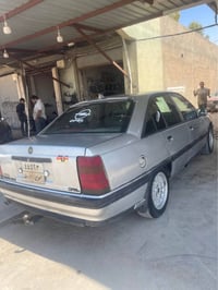 أوبل أوميغا • ١٩٩٣ • أربيل