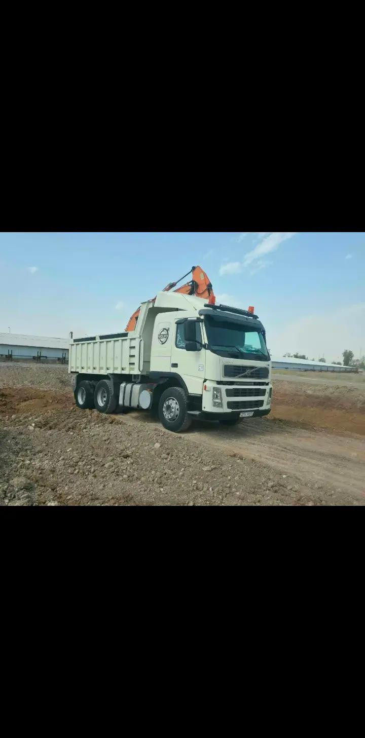 موديل ٢٠٠٣ • رينو • صندوق خشبي