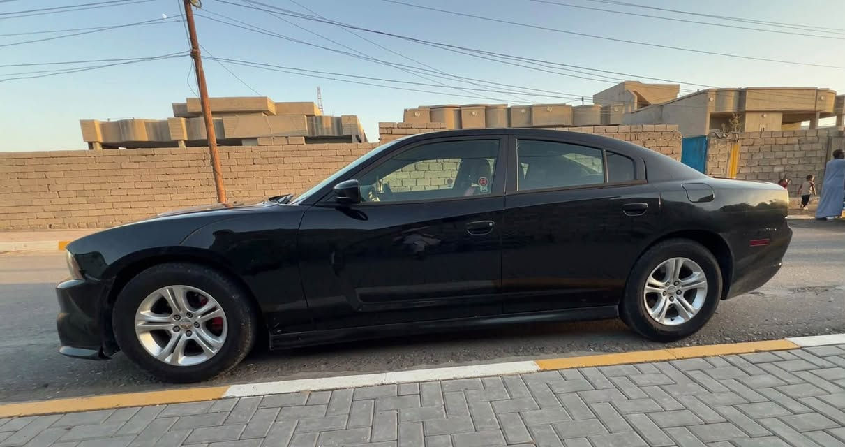 السلام عليكم ( ادوات) جاجر 14 محرك 3.600 گير طياره شاشه صغير تواير جدد تبريد ثلج تدفئه كهربائيات كلها شغاله سياره جديده ونضيفه السعر 48$ ويرهم مراوس حسب القناعه المكان الشرقاط ***********
