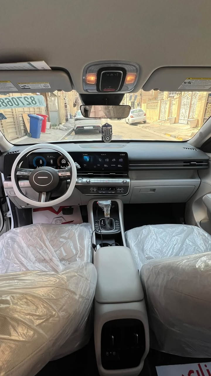 سلام عليكم
هونداي كونا 2024
حادث خفيف (جاملغ  وحافة البنيد )
ايرباك  فقط الستيرن
فول 1/1

عدة فتحة سقف
 ماشية ١٥ الف
داخل ابيض
محرك حجم 2000 دوش 
-  شاشة متصلة
- اوتو هولد + هاند بريك بصمة
- رادارامامي + رادر جانبي +رادر خلفي
-  تحديد مسار
- تبريد قطعتين
- تشغيل عن بعد
-كاميرة خلفية دوارة
- كشن كهرباء

- شحن واير ليس
رقم بغداد الجديد وبسمي

عنوان / بغداد /السيدية

 : ***********

نص مكتوب في الصور:
- 82706865x