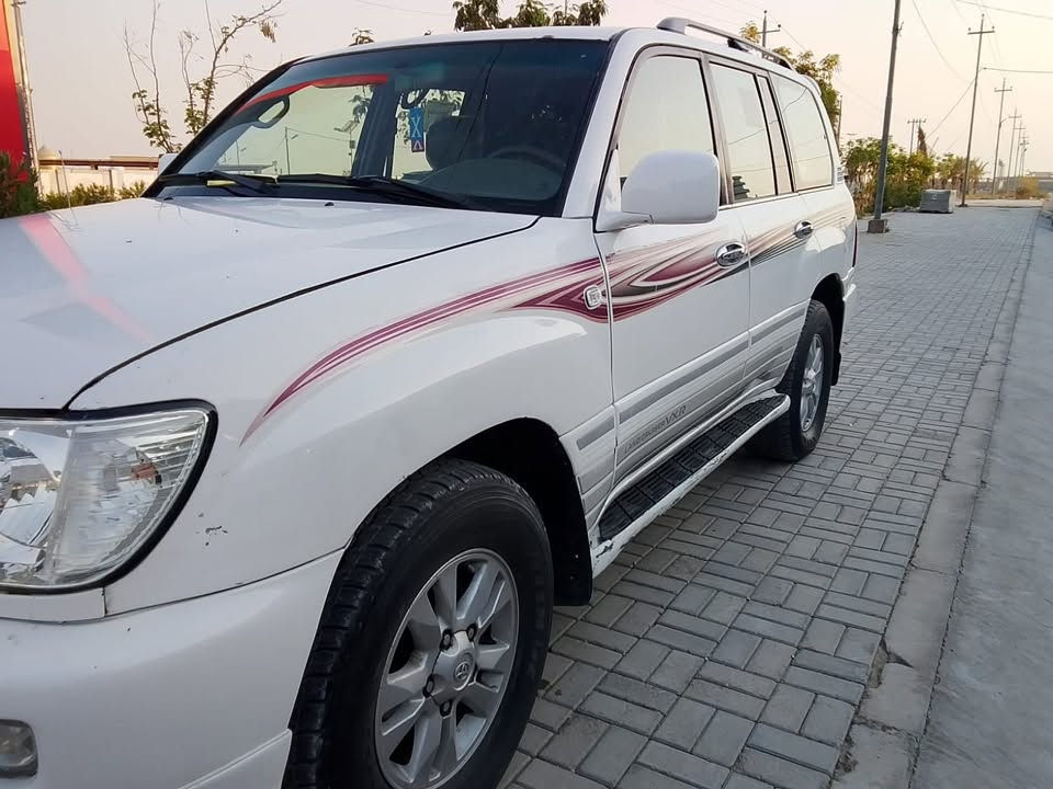 سلام عليكم للبيع
لاندكروز 2002 فول اوتو رقم دولي تريد تحويل تريد وكاله بيهه قطعتين صبغ بدون ضربه مكانه النجف المعارض الجديده جاهزه مكينه وكير وحداديه وتبريد كله شرط سعره 125 وبيه مجال 

‭***********‬ 
***********
