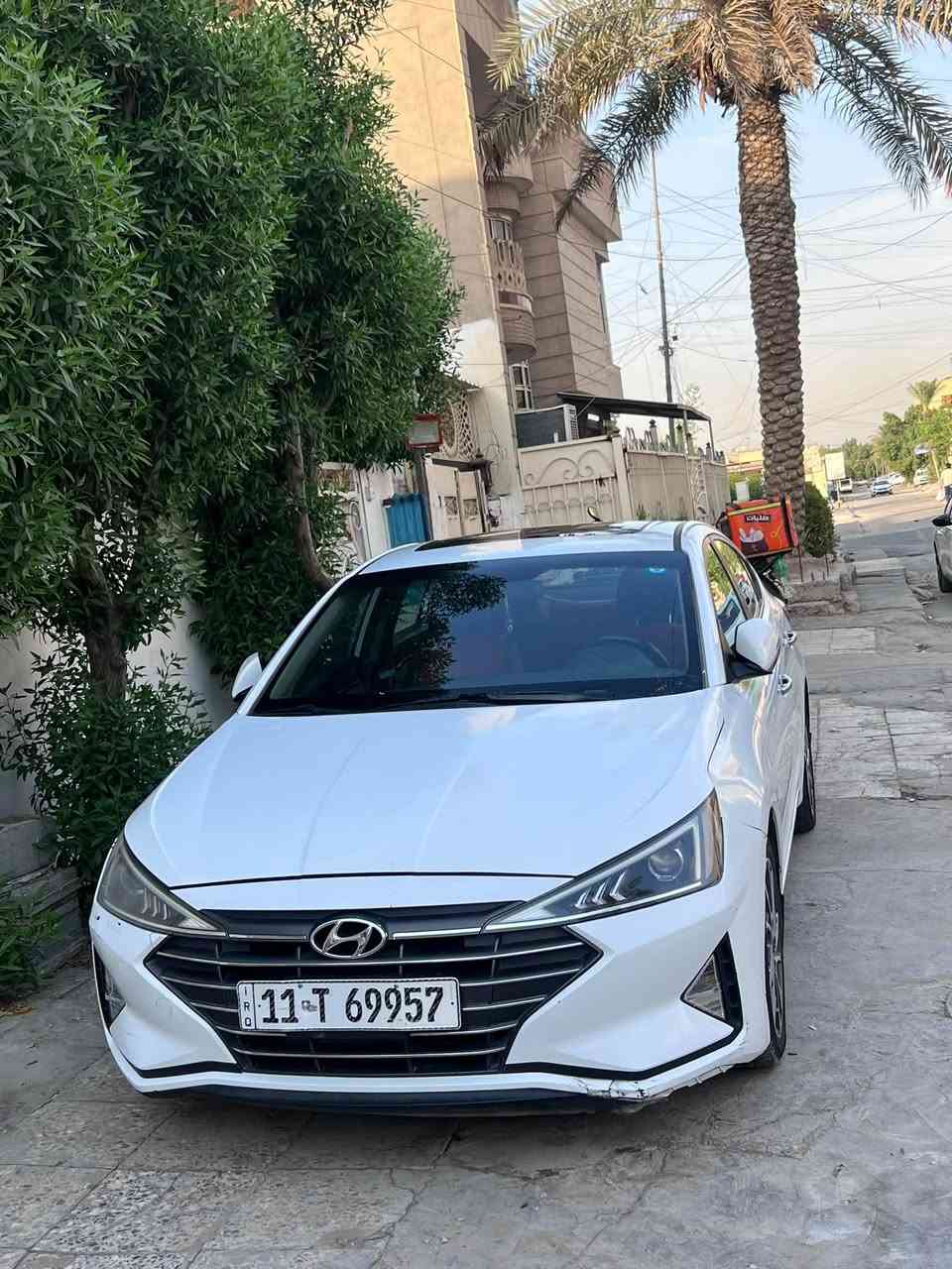 ٢٠١٩ خليجي للبيع فول عده البصمه
الضرر جاملغ جهه السايق مبدل اصلي وكاله وشويه صبغ بالبنيد
المكينه ٢٠٠٠ دوش 
الكير اي تي المرغوب 

بيها صوت رواجز خفيف بس بالتشغيله 
السياره باسمي 
المكان شارع فلسطين 
***********
السعر ١٣٧ قفل
