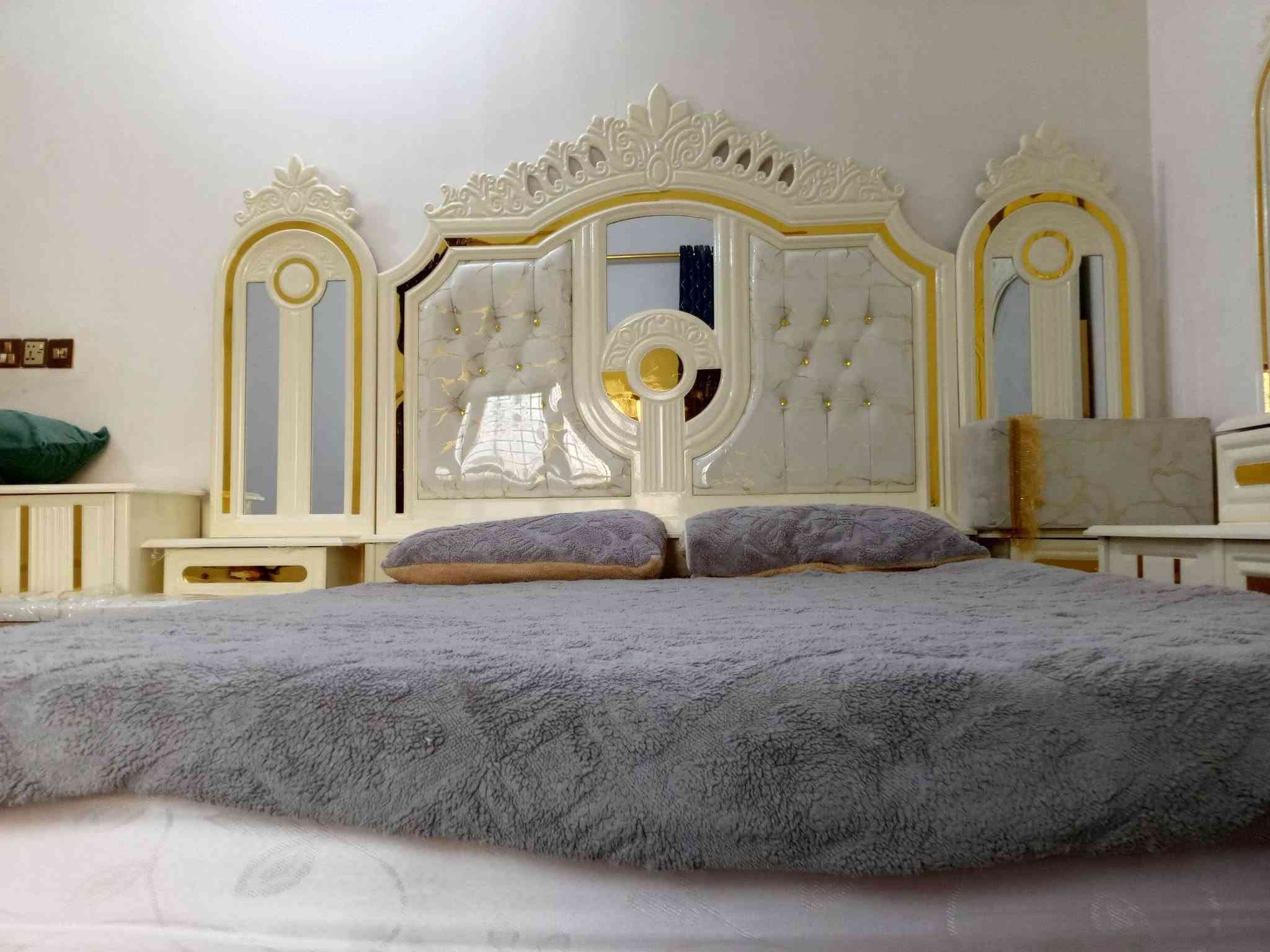 غرفه نوم ما مستعمله للبيع الاتصال على هذا الرقم***********

