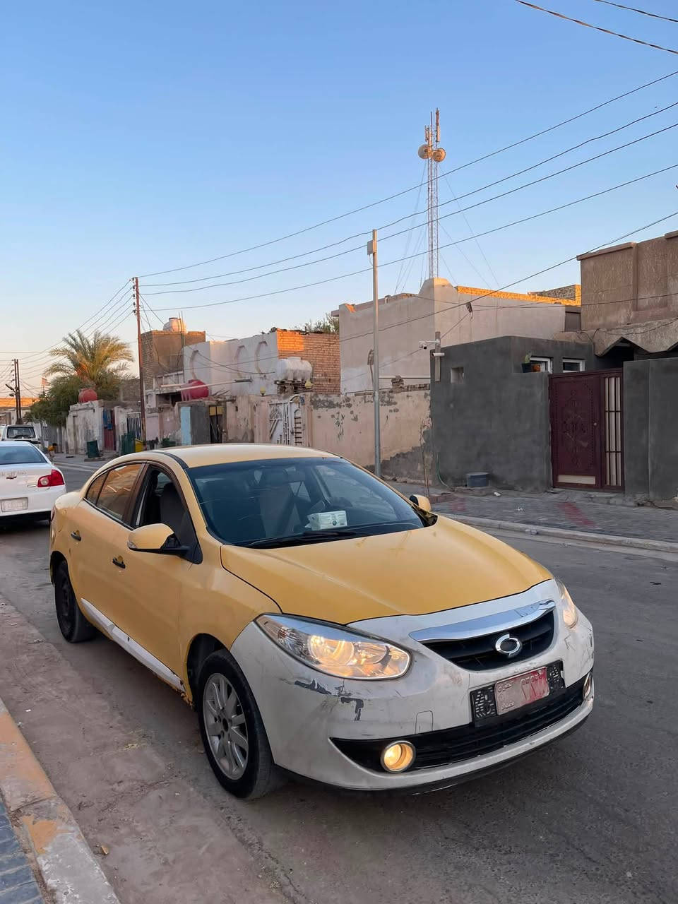 سلام عليكم رينو سامسونك موديل٢٠١١ رقم بغداد صدامي سنويه نافذه مطلوبه هيئه وغرامات عل مشتري جاهزه مكينه كيرحداديه تبريد السعر١٨ وبيها مجال كلش قليل العنوان الديوانيه ‭***********‬
