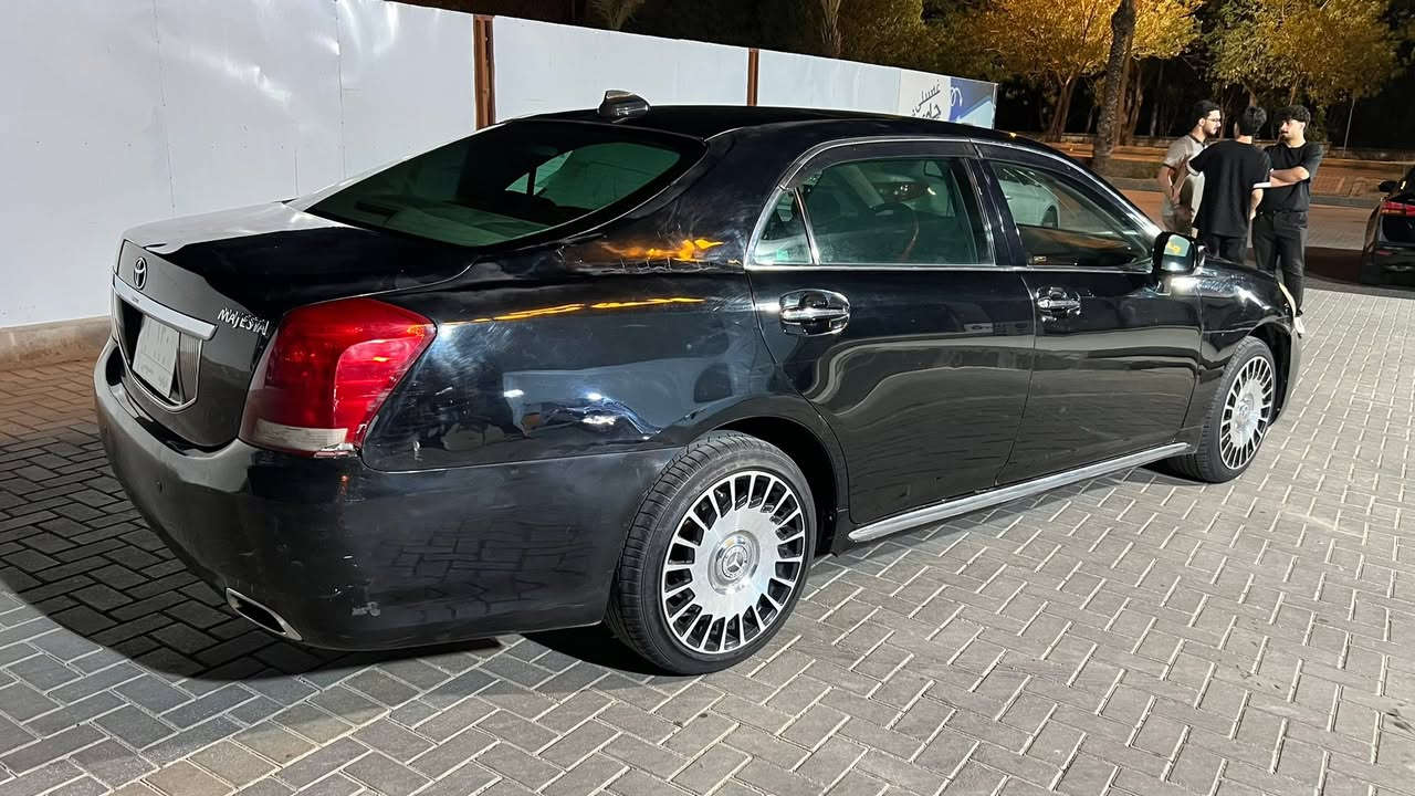 ماجيستا  موسس ٢٠١١ 
موسس  موسس 
 سعر  ٤٧  
***********
