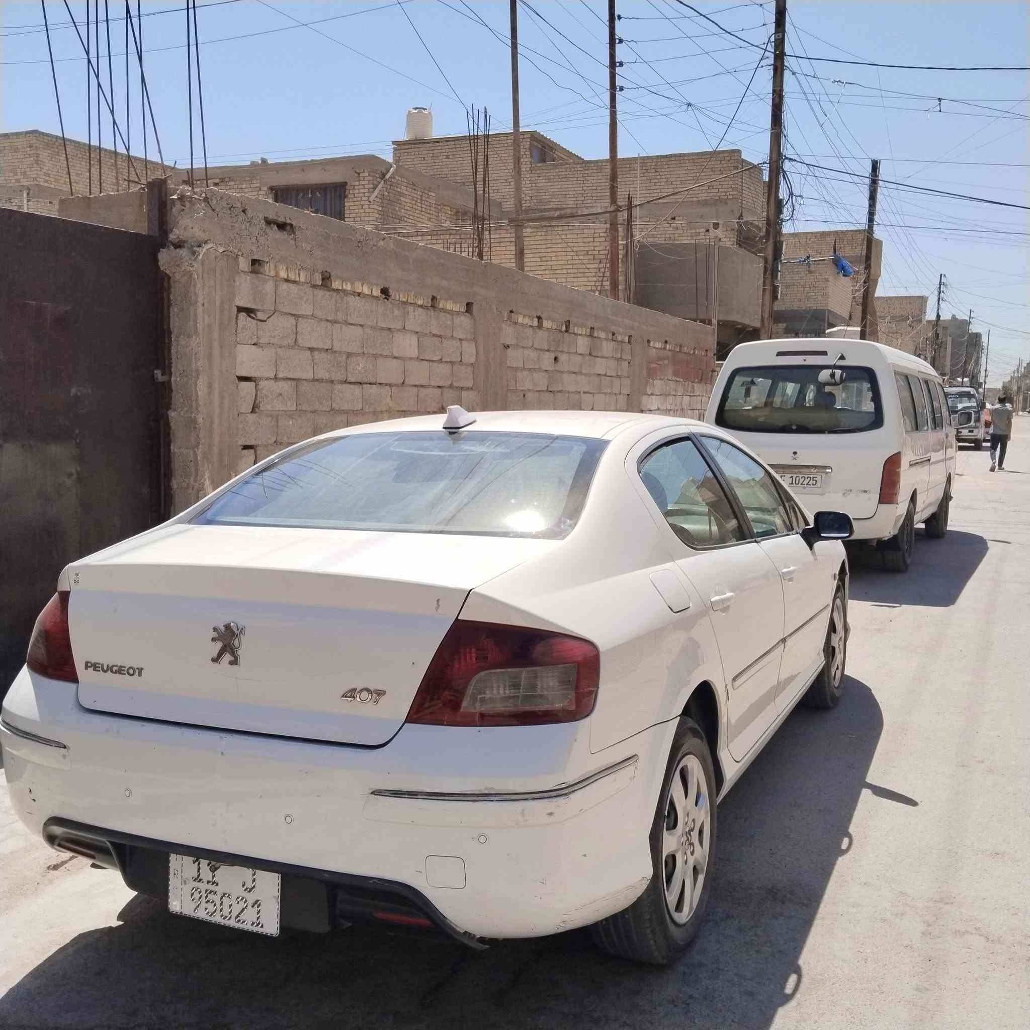 🚗 مراوس ب شبح
بيجو فرنسي  407 موديل 2009
سيارة نظيفة جداً واستعمال شخصي
 المحرك: 2200 CC
 الكير: أوتوماتيك
محرك مكفول
كير مكفول
بدون أي ضربة أو حادث، عدا دحجة بسيطة كد أصبعين
 ماشية: 190 ألف كم
 أرقام إنكليزي وسنوية باسمي لغاية 2031
  مراوس ب شبح
 العنوان: بغداد
 للتواصل: ***********
ادمن ❤️
