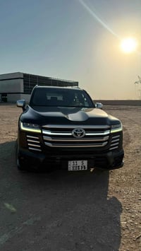 تويوتا لاندكروز  V.XR TOYOTA LAND CRUISER V.XR 2022 للبيع بسعر 68,000 ...