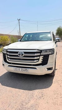 لاندكروز • ٢٠٢٢ • رقم بغداد
