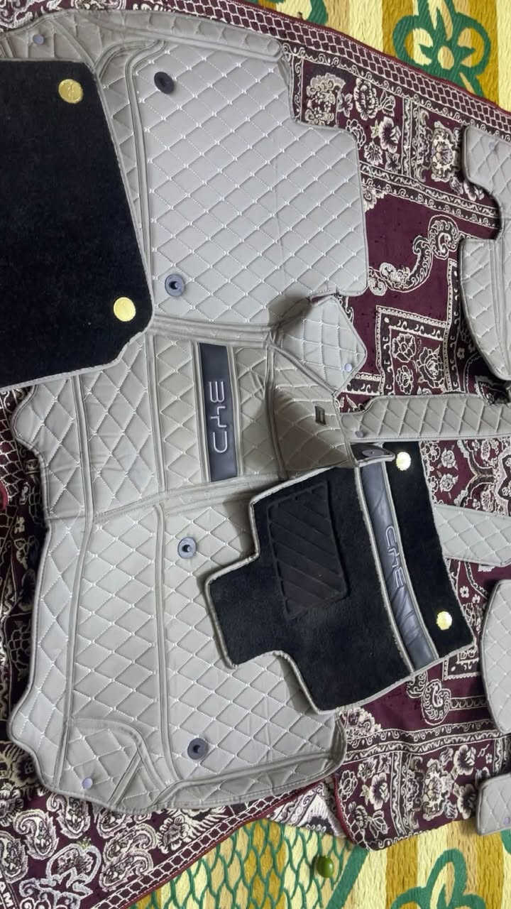 إسلام عليكم شباب عندي دوشمه ارضيه مال بيوايدي 
بعدهن مامشدودات قيم بلي يرضه الله وتعال اخذهن 
رقم الهاتف :*********** عنوان بغداد الشعله
